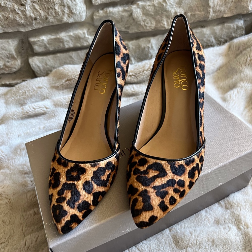 Franco Sarto Jeopard/Platform shoes - Size 7 1/2 (fits like 7)